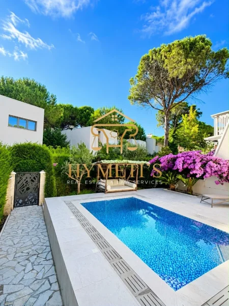Gjiri Lalezit | Hamallaj, shitet Vile Vile 2 Katshe , 145 m² 580.000 € (Lura 3, Gjiri i Lalëzit)