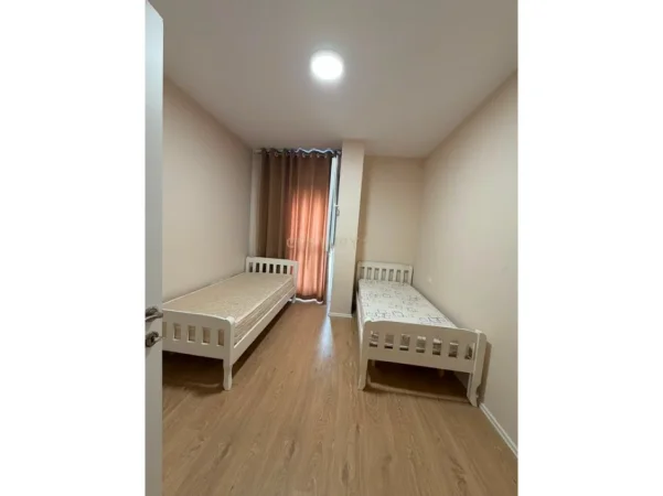 Tirane, jepet me qera apartament 2+1 Kati 4, 95 m² 750 € (don bosko)