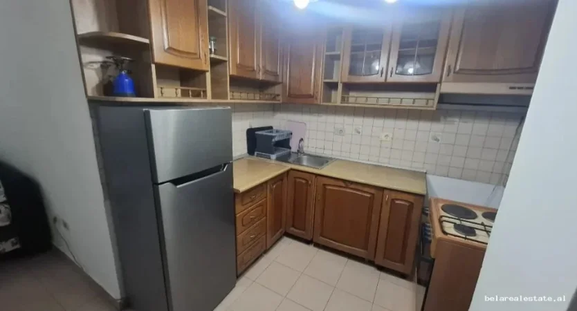 Tirane, jepet me qera apartament 1+1+Ballkon Kati 9, 68 m² 530 € (Medar Shtylla)