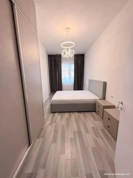 Tirane, jepet me qera apartament 1+1+Ballkon Kati 2, 74 m² 780 € (Vasil Shanto)