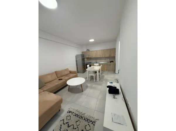 Qera, Apartament 2+1, Golden Park Tirana 0696069906