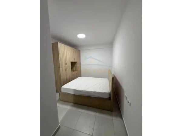 Qera, Apartament 2+1, Golden Park Tirana 0696069906