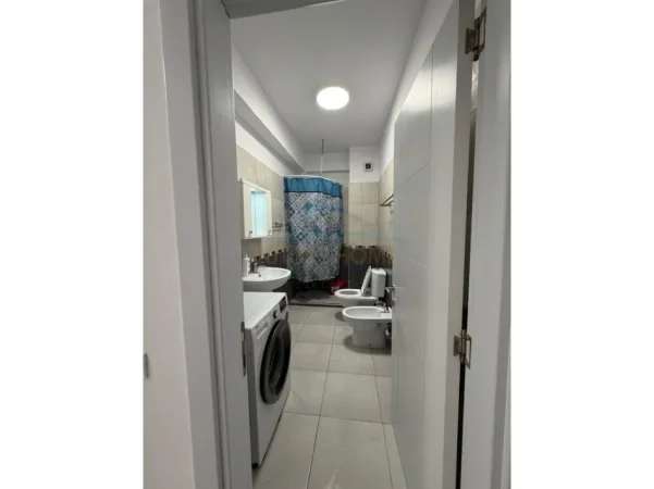 Qera, Apartament 2+1, Golden Park Tirana 0696069906