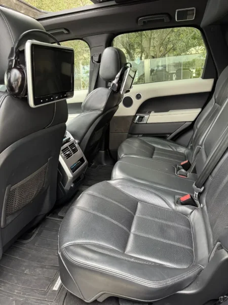 Durres, jap me qera makine Range Rover Sport Nafte, e zeze automatik Klima 190.000 km 120 €