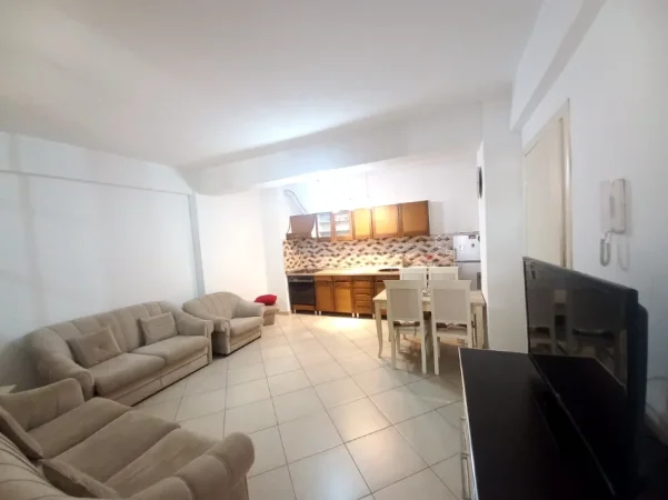 Tirane, jepet me qera Apartament 1+1, Kati 3, 65 m², Çmimi 38.000 Lekë të Reja, tek Terminali, Kthesa Kamzës,Tirane.