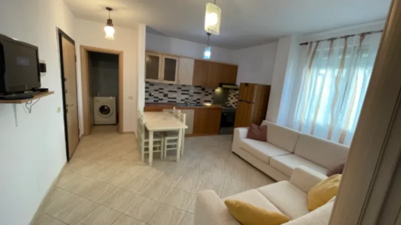 Jepet me qera apartament 1+1, në rrugën “Idriz Dollaku”, Ali Dem.
