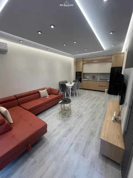 Tirane, jepet me qera apartament 2+1 Kati 2, 100 m² 750 € (Kompleksi Erli, Porcelan)