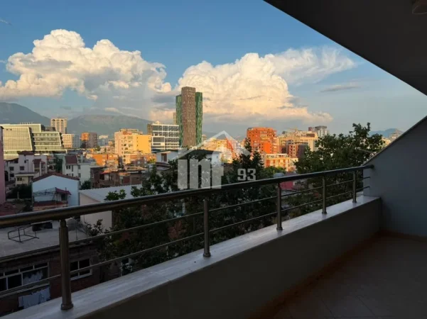 Tirane, jepet me qera apartament 1+1 Kati 6, 75 m² 450 € (PRANË RRUGËS “MYSLYM SHYRI”)