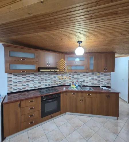 Tirane, jepet me qera apartament 1+1 Kati 11, 70 m² 400 € (Don Bosko)