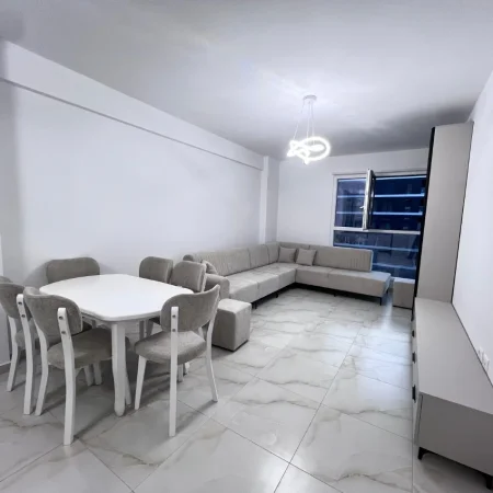 Tirane, jepet me qera apartament 1+1 Kati 4, 77 m² 600 € (DON BOSKO)