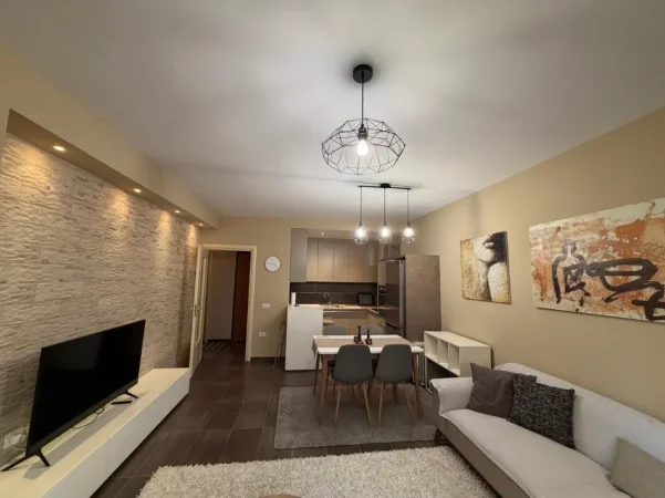 Tirane, jepet me qera apartament 2+1+Ballkon Kati 3, 112 m² 550 € (Rruga Mikel Maruli, Astir)