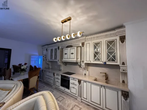 Tirane, jepet me qera apartament 2+1 Kati 3, 112 m² 550 € (Yzberisht)