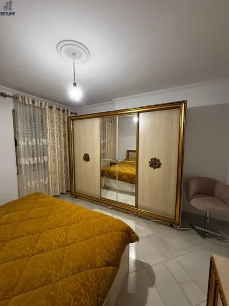 Tirane, jepet me qera apartament 2+1 Kati 3, 112 m² 550 € (Yzberisht)