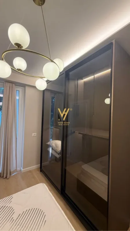 Tirane, jepet me qera apartament 1+1+Ballkon Kati 2, 54 m² 520 € (MATERNITETI I RI)