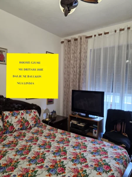 Tirane:Shitet Apart rinovuar & mirëmbajtur 2+1, kati 4,pallat ekzistus 5-kat,sip.82m²,Cmim180'000€, brenda unazës rr.Bardhyl/rr.H.Tasim 7-min Q-Tiranë