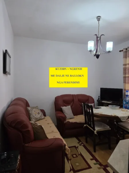 Tirane:Shitet Apart rinovuar & mirëmbajtur 2+1, kati 4,pallat ekzistus 5-kat,sip.82m²,Cmim180'000€, brenda unazës rr.Bardhyl/rr.H.Tasim 7-min Q-Tiranë