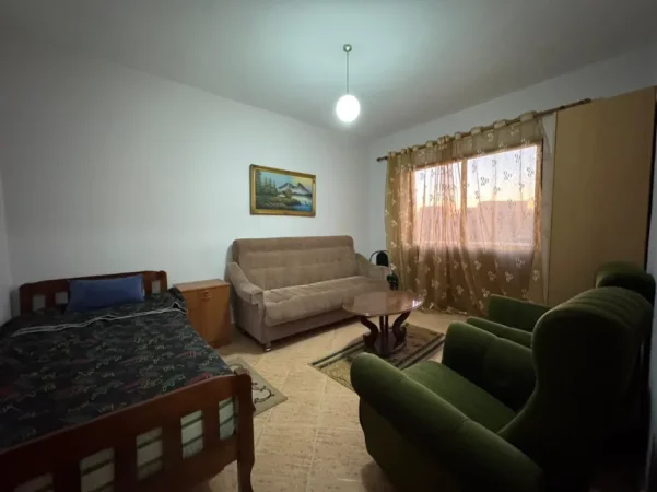 Tirane, jepet me qera apartament 2+1 Kati 4, 80 m² 520 € (Laprake,Rruga Pandi Dardha)
