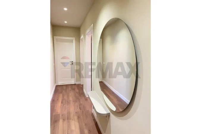 Kopshti Botanik, Japim me Qira Apartament 2+1