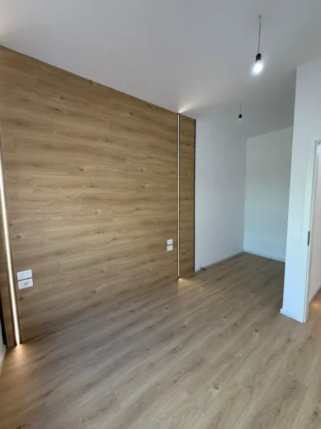 Tirane, jepet me qera apartament 2+1 Kati 0, 60 m² 400 € (Ali Demi)