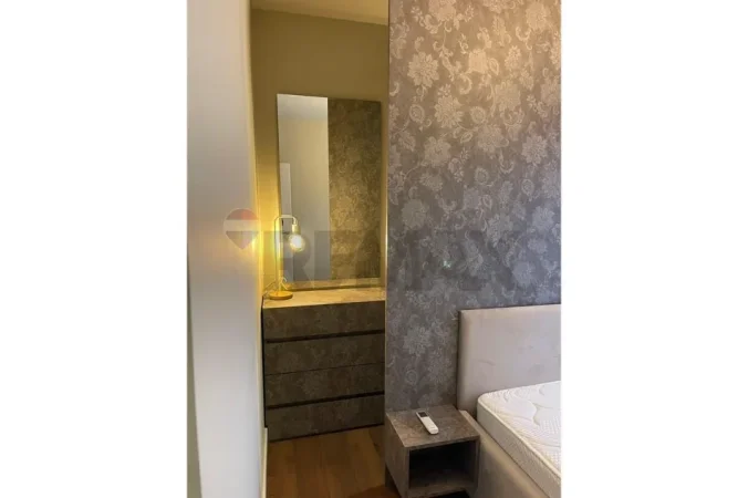 Tirane, jap me qera apartament 2+1 Kati 2, 76 m² 700 € (Kopshti Botanik)