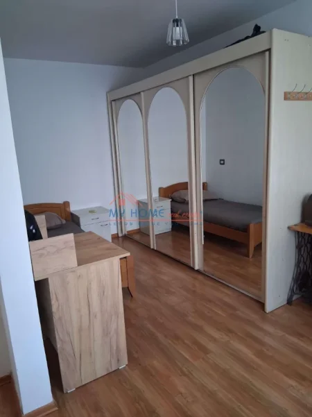 Tirane, jepet me qera apartament 2+1+Ballkon Kati 3, 103 m² 650 € (Myslym Shyri)