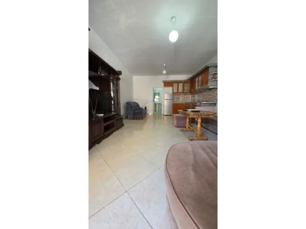 Qera, Apartament 1+1, Misto Mame Tirane 0696069906