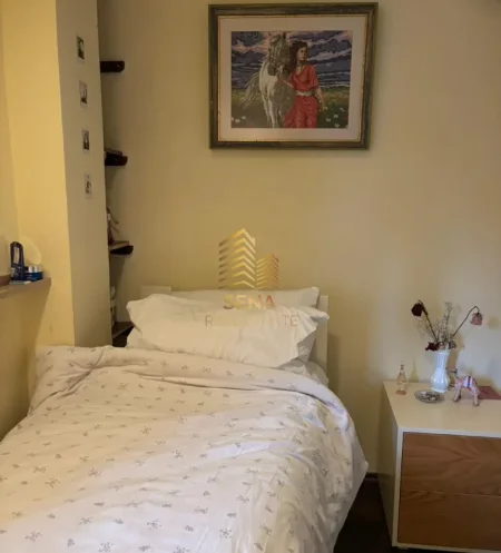Tirane, jepet me qera apartament 3+1+Ballkon Kati 6, 125 m² 1.000 € (Qender)