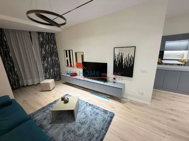 Tirane, jepet me qera apartament 1+1+Ballkon Kati 8, 75 m² 1.100 € (Mine Peza)