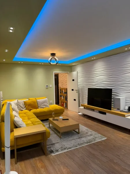 Tirane, shitet apartament 2+1+Aneks+Ballkon Kati 2, 106 m² 220.000 € (laprake , rruga dritan hoxha , spitali ushtarak , ish dogana)