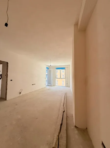 Tirane, shitet 1+1+Ballkon Kati 7, 81 m² 162.000 € (Bulevardi i Ri)