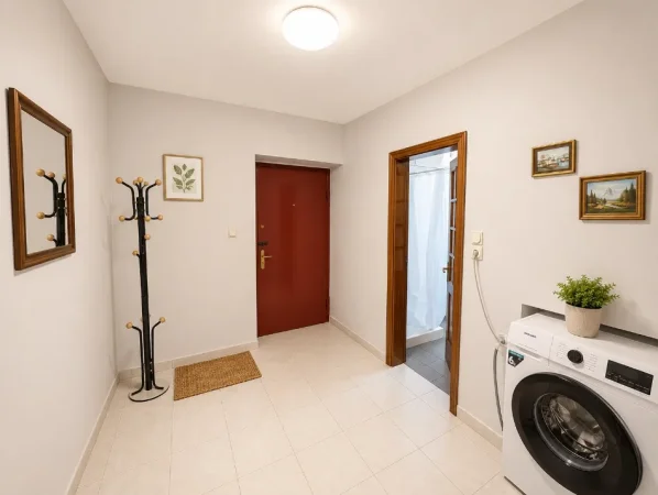 Tirane, jepet me qera apartament 2+1 Kati 1, 90 m² 530 € (Ali Demi)