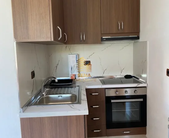 Tirane, jepet me qera apartament 2+1 Kati 1, 60 m² 320 € (Sanatorium)