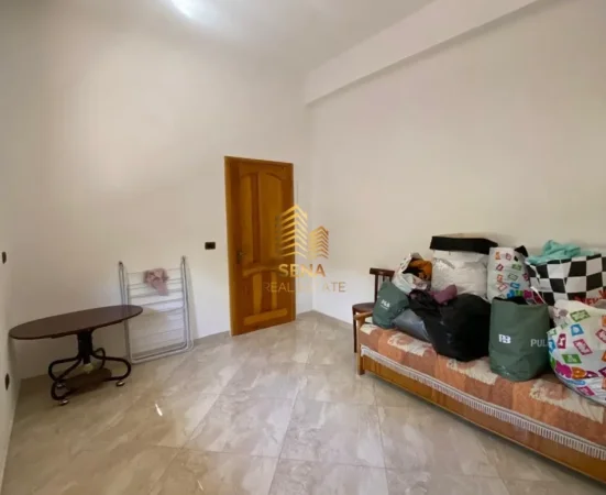Tirane, jepet me qera apartament 2+1 Kati 1, 60 m² 320 € (Sanatorium)