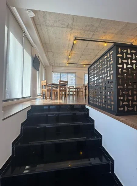 Tirane, shitet ambjent biznesi Kati 0, 107 m² 399.000 € (rruga sadik petrela)