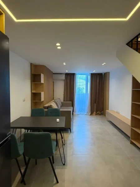 🏡 Me Qera: Duplex 📍Golden Park 3 (Perballe Spitalit Amerikan 3) - 550€/Muaj - Sp.70m² || Cdo gje e Re ne Qese🔥