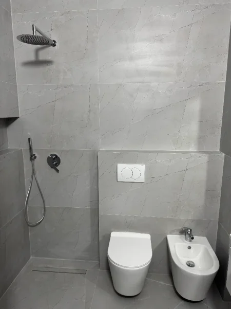 Tirane, jepet me qera garsonier Studio Kati 3, 55 m² 430 € (Astir)