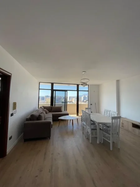 Tirane, jepet me qera apartament 2+1 Kati 7, 120 m² (Rruga e Kavajes, prane Globe)