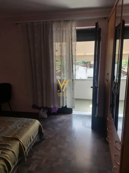 Tirane, jepet me qera apartament 1+1+Ballkon Kati 4, 60 m² 520 € (SHKOLLA E BALETIT)