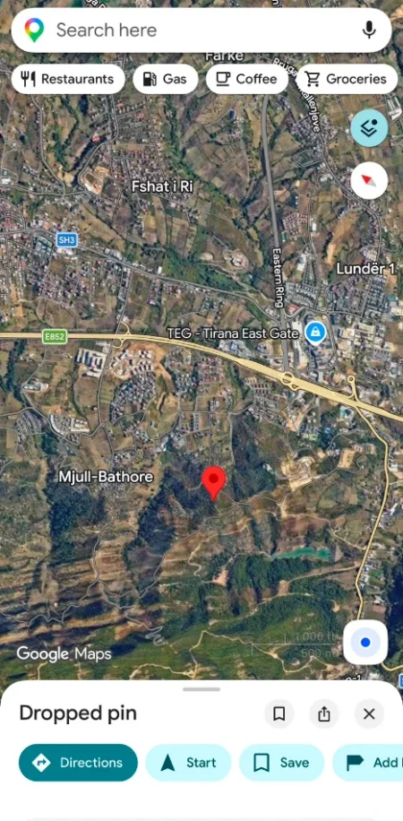 Tirane, shitet toke , 3.000 m² 300.000 € (MJULL-BATHORE)