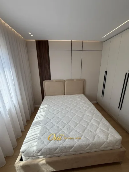 Tirane, shitet apartament 2+1 Kati 3, 108 m² 165.000 € (RRUGA SOKRAT MIHO)