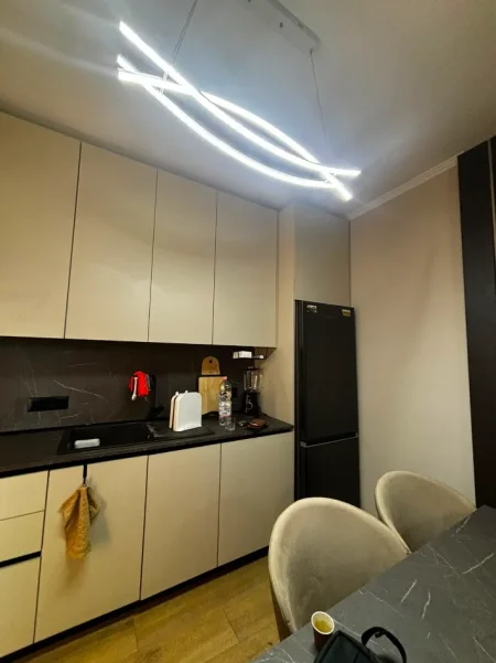 Tirane, shitet apartament 1+1 Kati 4, 55 m² 125.000 € (rruga endri keko)
