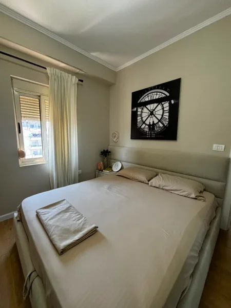 Tirane, shitet apartament 1+1 Kati 4, 55 m² 125.000 € (rruga endri keko)