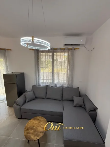 Tirane, jepet me qera apartament 1+1 Kati 1, 60 m² 520 € (SELITE)
