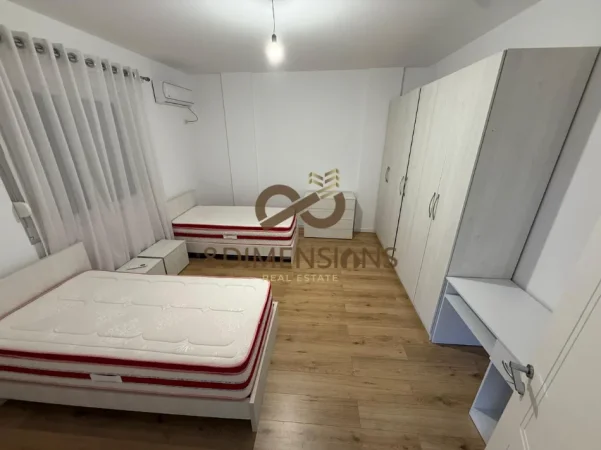 Jepet me qera vile 2 kateshe ne Lunder, shume prane TEG-ut (D829A-18)