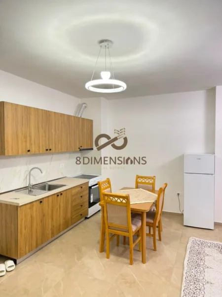 Jepet me qera Apartament 1+1 ne Astir, prane Kompleksit Jolla (D8241A-221)