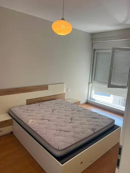 Tirane, jepet me qera apartament 1+1+Ballkon Kati 6, 75 m² 600 € (21 Dhjetori)  KOMPLEKSI MAGNET, 21 DHJETORI