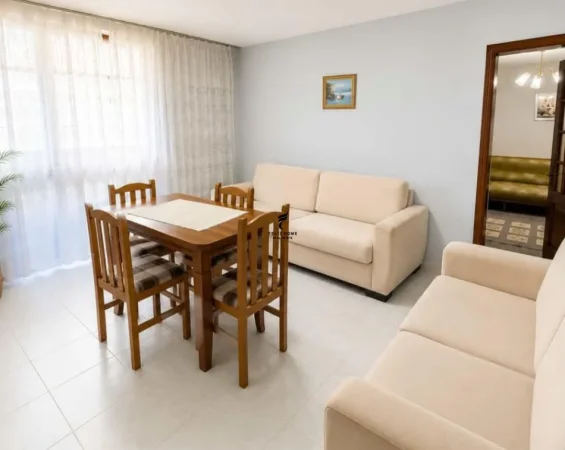 Tirane, jepet me qera apartament 2+1 Kati 1, 90 m² 500 € (ALI DEMI)