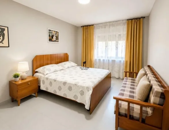 Tirane, jepet me qera apartament 2+1 Kati 1, 90 m² 500 € (ALI DEMI)