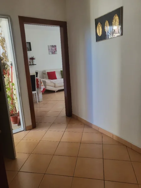 Tirane, apartament 1+1+Ballkon Kati 4, 59 m² 129.000 € (Kongresi i Lushnjes, Ish parku i autobuzeve)