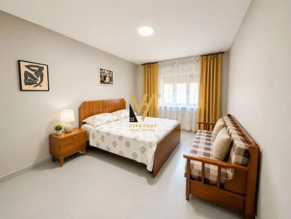 Tirane, jepet me qera apartament 2+1+Ballkon Kati 1, 90 m² 520 € (ALI DEMI)